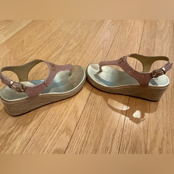 ✨Michael Kors Laney Sparkle Pink & Gold Espadrille Wedge Sandals💖 - Picture 11 of 12